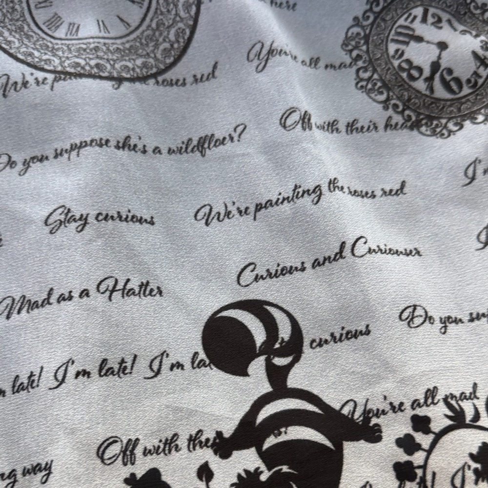 Alice in Wonderland Skirt - Picture 8 of 8